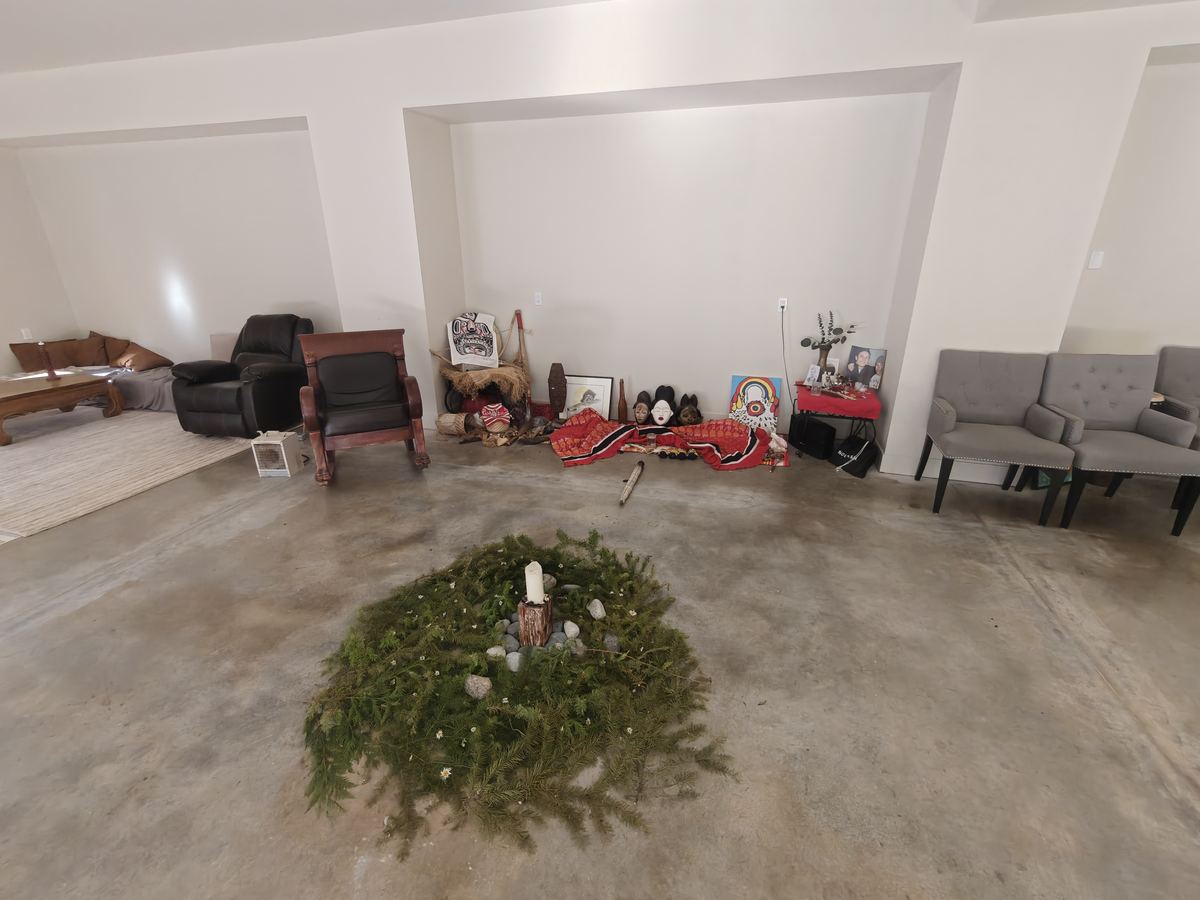 Altar and centrepiece in the temple